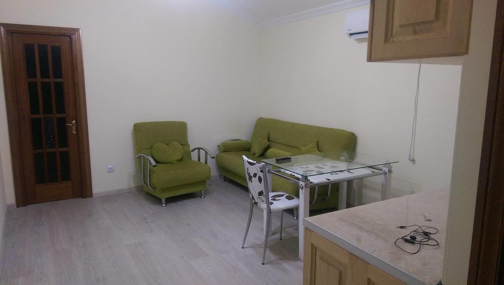 Apartments Komakhidze 68 Батуми Экстерьер фото