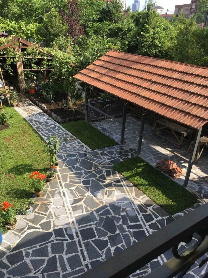 Apartments Komakhidze 68 Батуми Экстерьер фото
